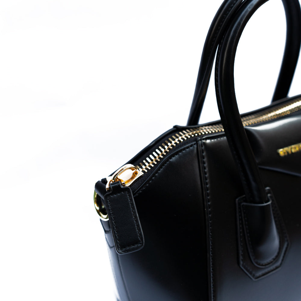 givenchy medium