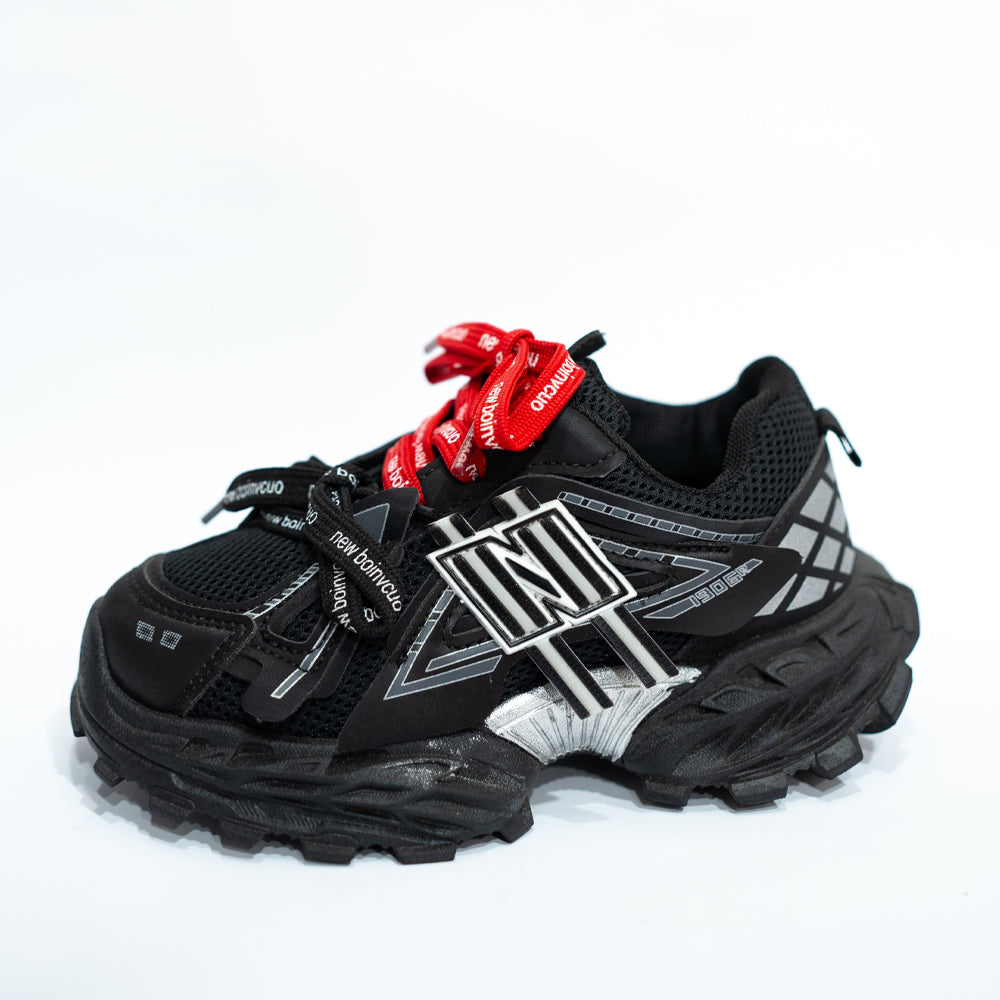 new balanc Cyber-Runner Chunky Tech Sneaker