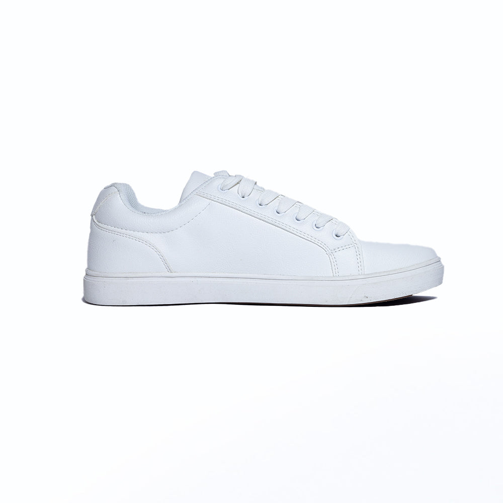 Perry Ellis Portfolio Men’s Sneaker