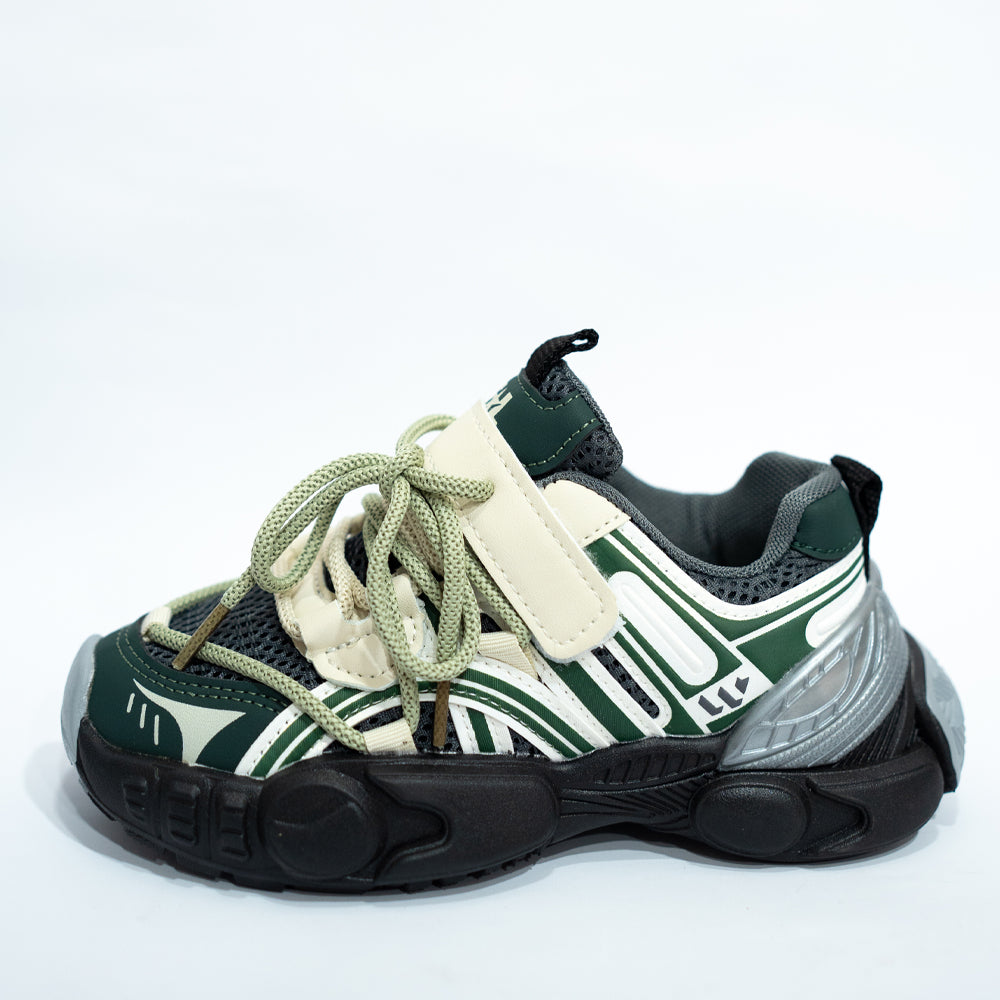 Urban Tech Chunky Trail Sneaker