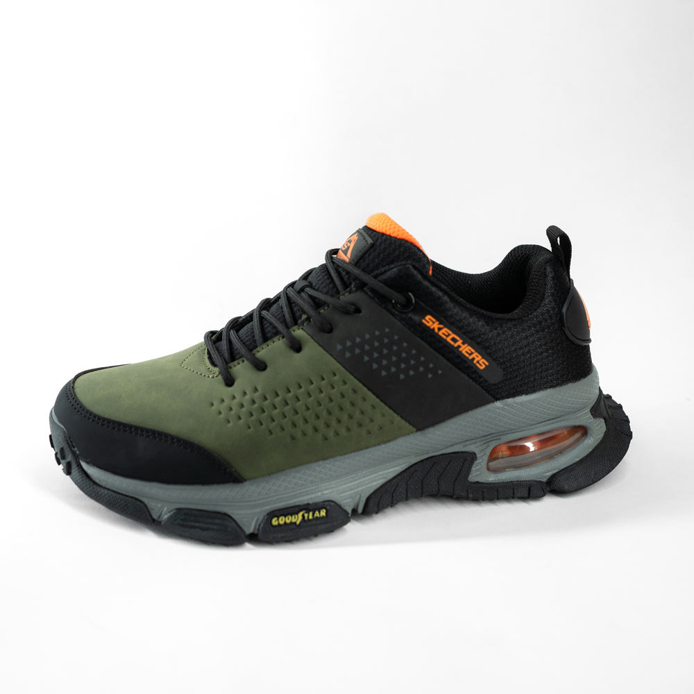 Skechers Men Solid Goodyear Sole Lace-Up Shoes